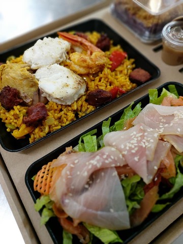 Take-out meal trays